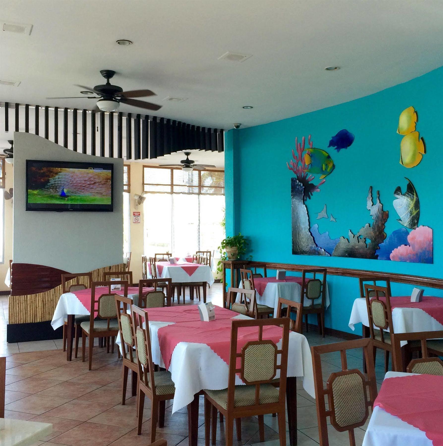 Park Hotel Puerto Limon Extérieur photo